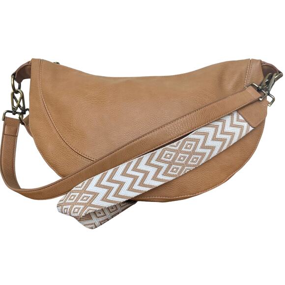 Anthropologie Handbags - Anthropologie Urban Originals Crossbody Bag - Camel Tan